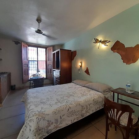 Aguacate Suites Mazatlán Kültér fotó